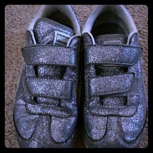 Girls Glitter Pumas size 13